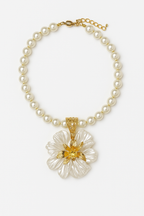 Pearl Flower Statement Necklace – Gardenia Real