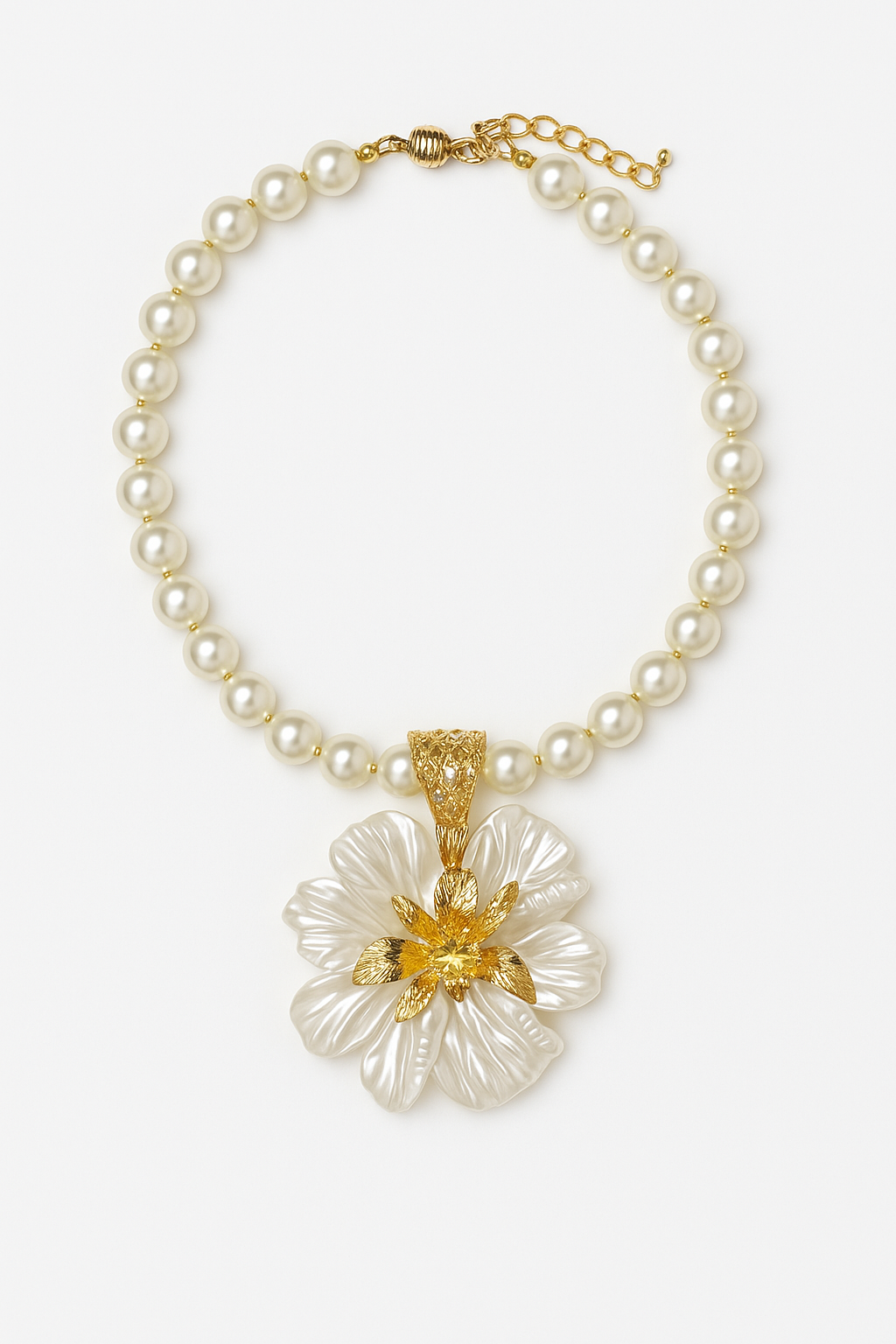 Pearl Flower Statement Necklace – Gardenia Real